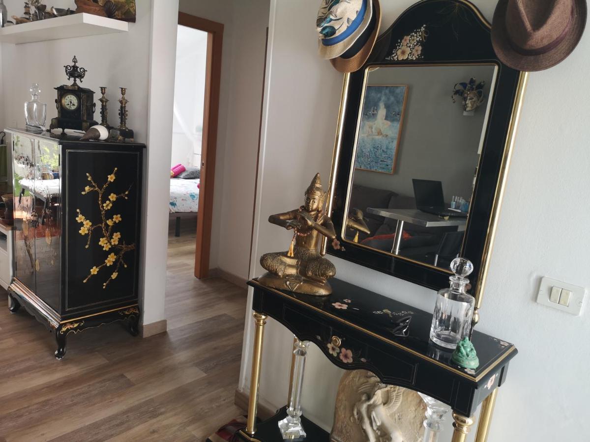 מספאלומס Yumbo Room מראה חיצוני תמונה